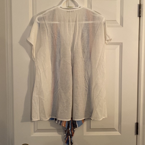 Zara V-Neck Tie-Front T-Shirt - Picture 5 of 6